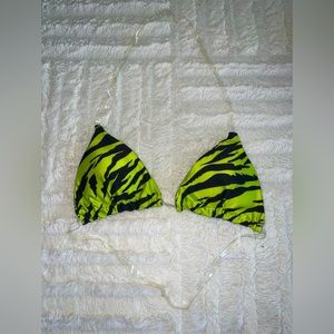 Top bathing suit piece